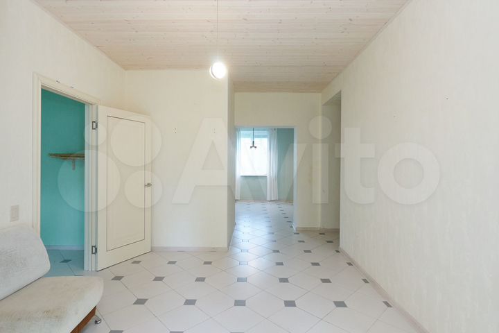 Дом 225 м² на участке 13 сот.