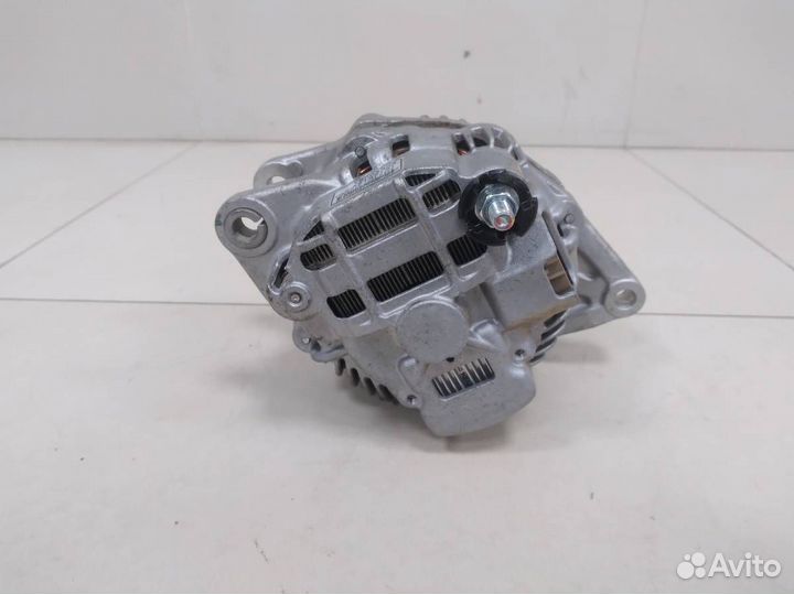 Генератор Mitsubishi Outlander