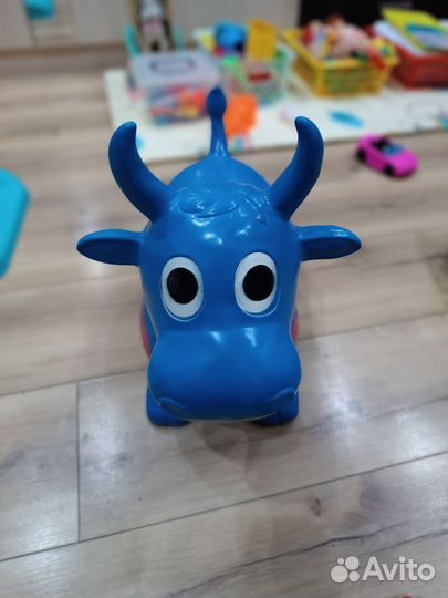 Игрушка Корова- прыгун
