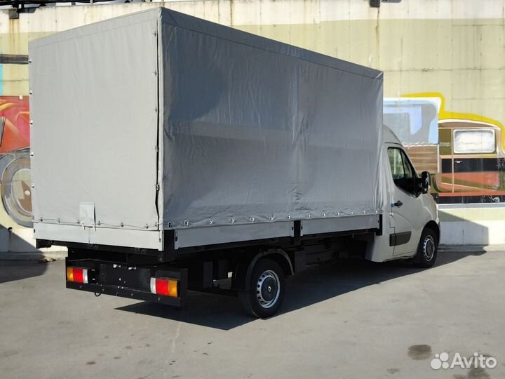 Тентованный грузовик Renault Master, 2019