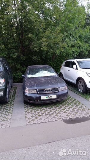 Audi A4 1.8 МТ, 1997, 307 000 км