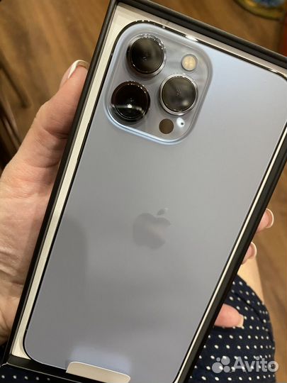 iPhone 13 pro max голубой