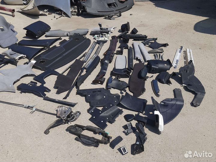 Обшивки накладки пластмасс Honda Legend