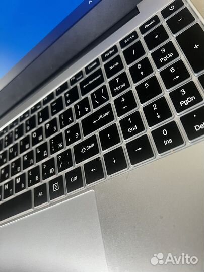 Ультратонкий ноутбук