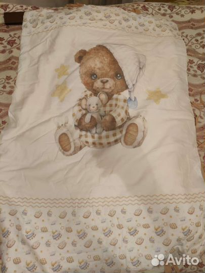 Комплект в детскую кроватку с бортиками