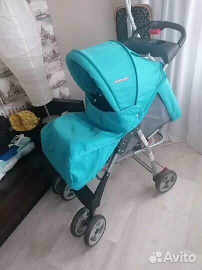 Прогулочная коляска