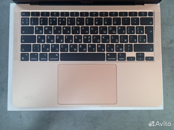 Macbook Air 2020 M1 256 GB SDD 13.3 Retina