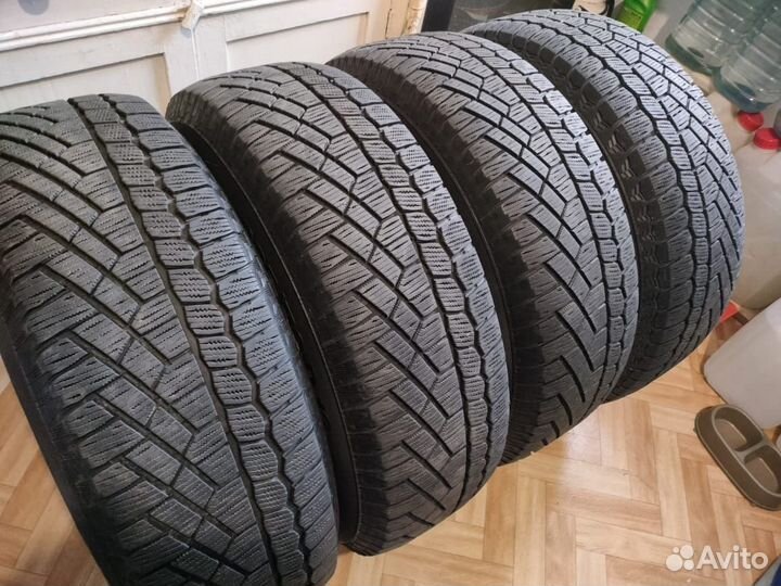 Continental ContiCrossContact Viking 225/70 R16