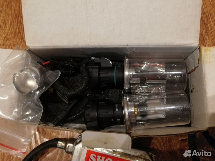 Би ксенон h4