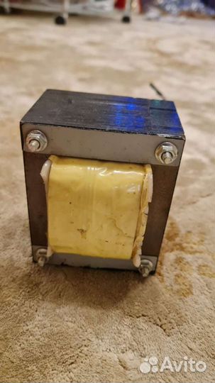 Трансформатор понижающий 220вольт - 12вольт