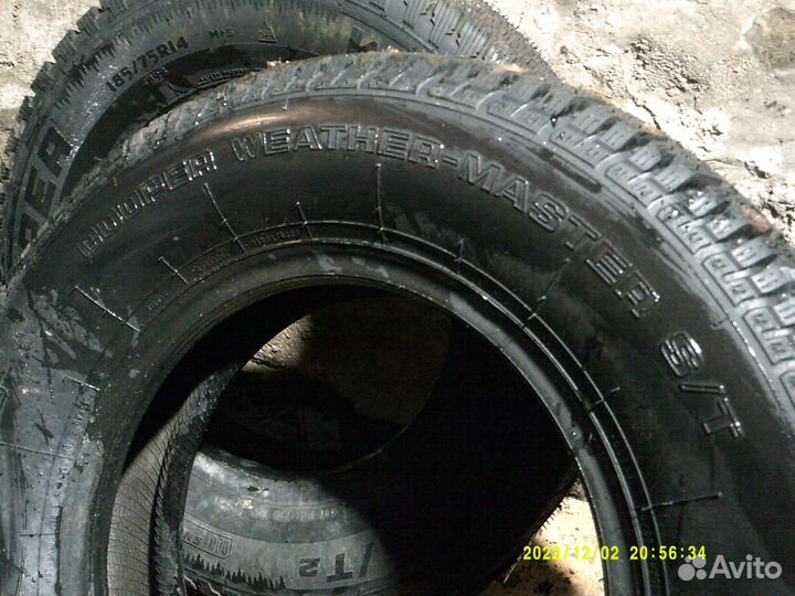Cooper Weather-Master S/T 215/70 R14