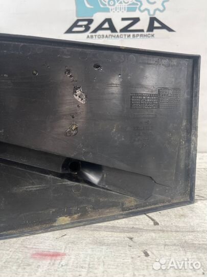 Площадка акб Renault Sandero Stepway