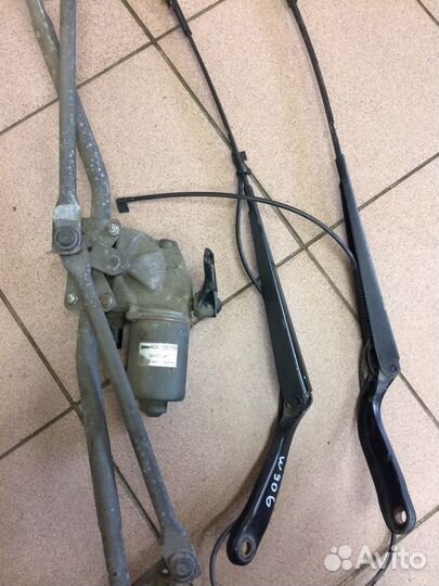 Механизм стеклоочистителя MB Sprinter W906