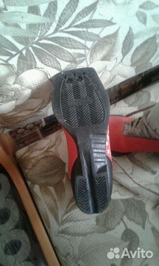 Лыжные ботинки