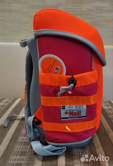 Школьный ранец для девочки