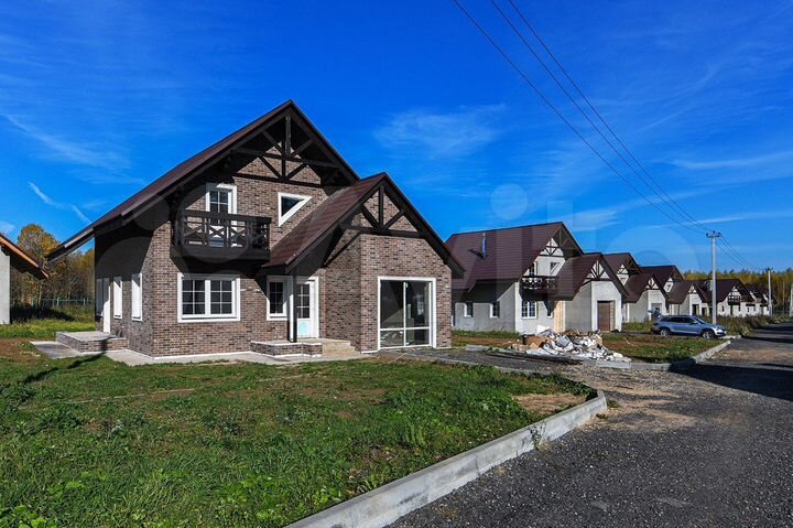 Дом 143 м² на участке 8,4 сот.