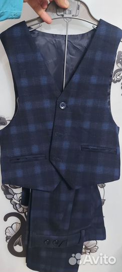 Костюм 3в1 для мальчика новый 116-122