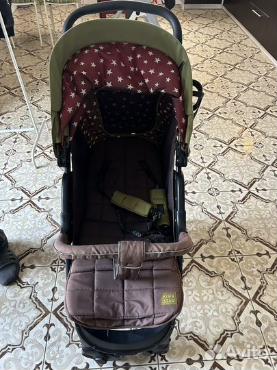 Прогулочная коляска