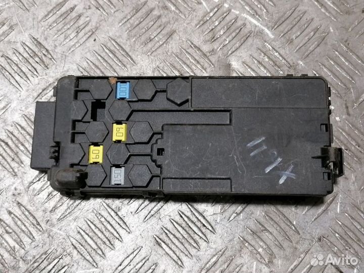 Блок предохранителей моторный Ml 164