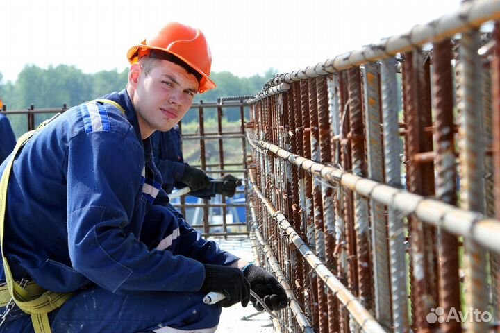 Арматурщик РФ на мост г. Москва