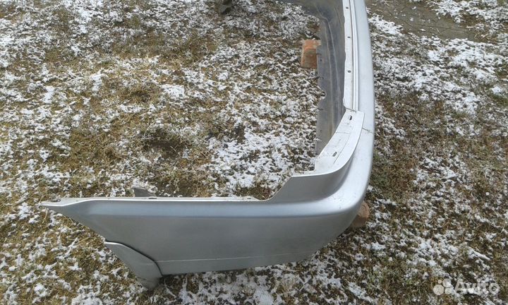 Продам задний бампер на хонду аккорд