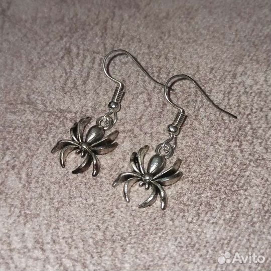 Цепочка и сережки