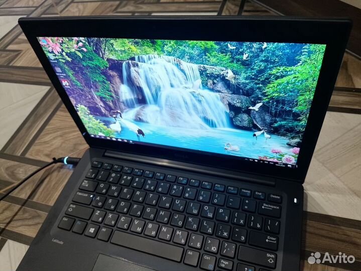 Dell Latitude 7280 i7 сенсорный 8/512