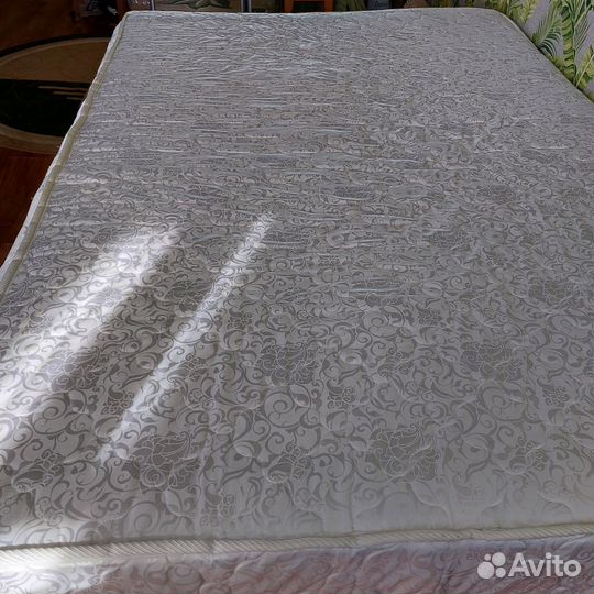 Продам матрас ортопедический