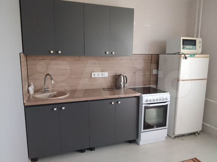 1-к. квартира, 40 м², 13/16 эт.