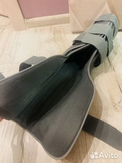 Коленный ортез, тутор