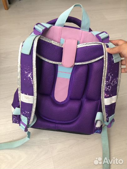 Продам школьный рюкзак