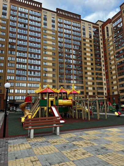 4-к. квартира, 75 м², 13/16 эт.