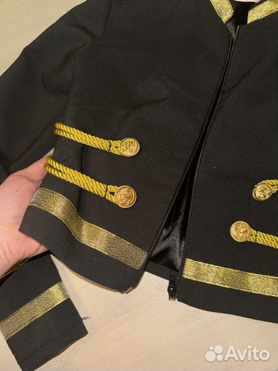 Пиджак в гусарском стиле