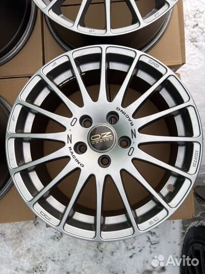 Диски R17 OZ Racing superturismo GT