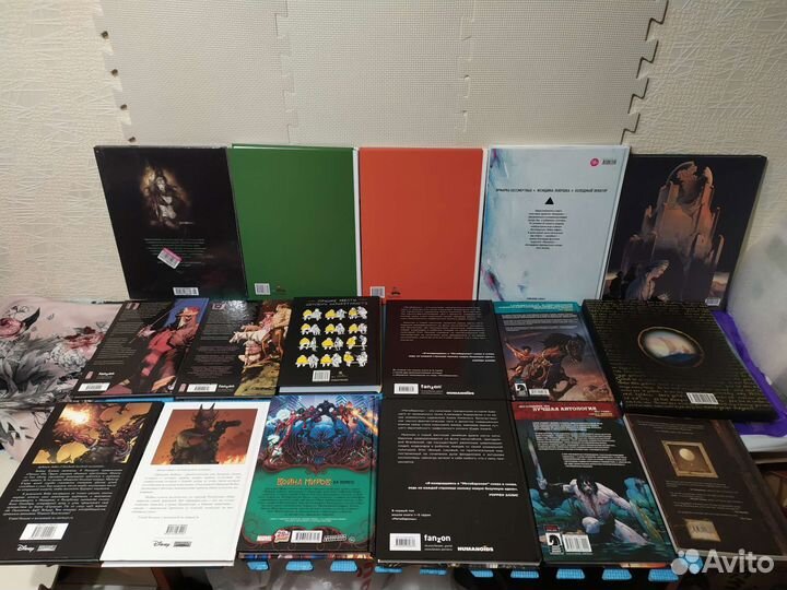 Артбуки и комиксы