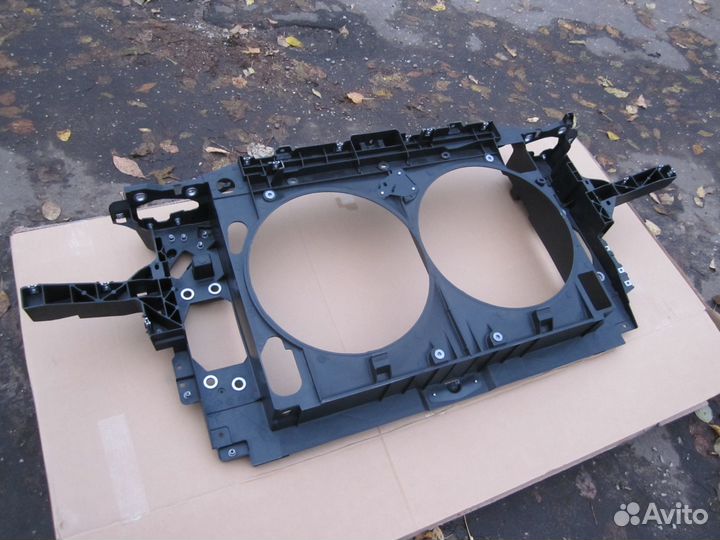 Передняя панель телевизор Infiniti M/Q70 Y51 10-19