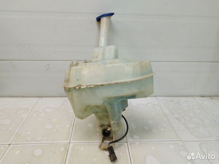 Бачок омывателя Hyundai Solaris RB G4FA 2012