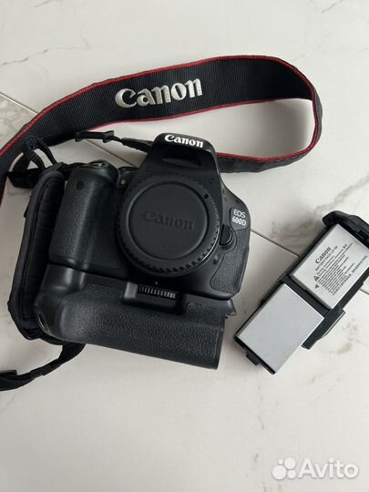 Фотоаппарат canon 600d