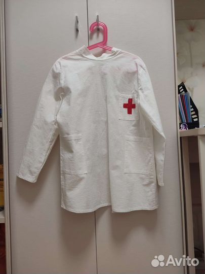 Медицинский халат для детских игр