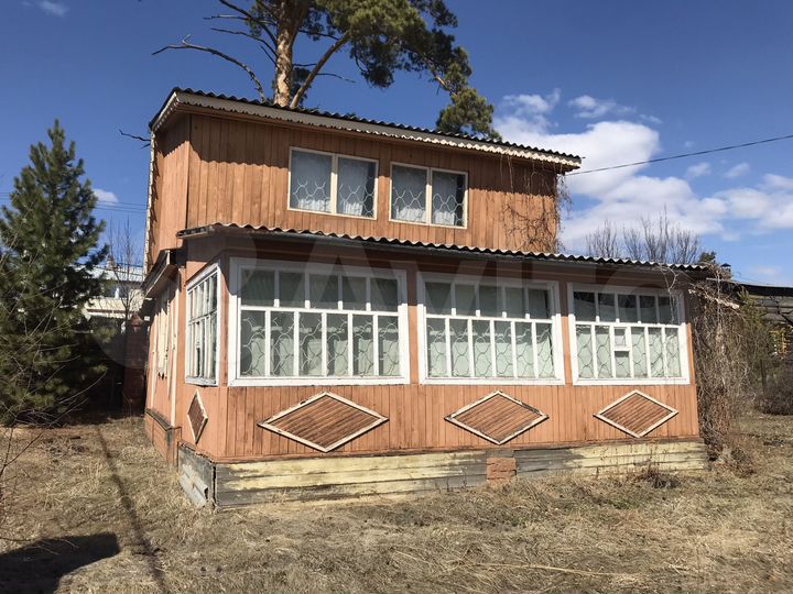 Дача 35 м² на участке 10 сот.