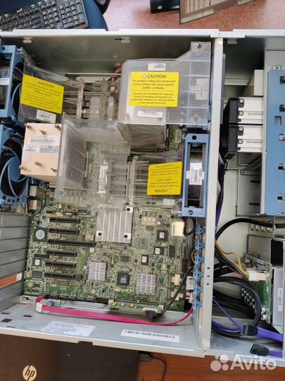 Сервер HP proliant ML350 G6