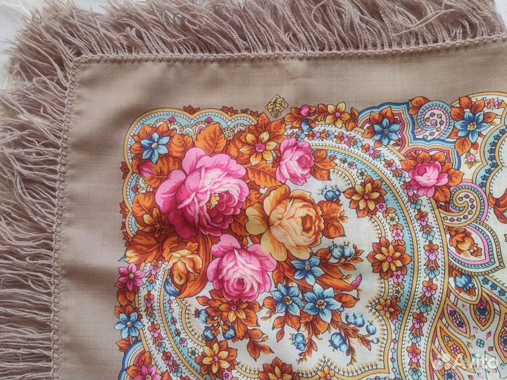 Павлопасадский платок шерстяной