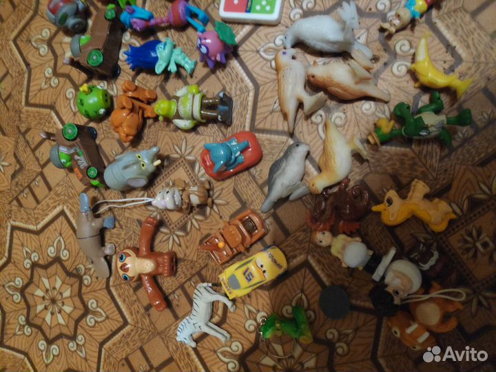 Игрушки из киндер мешок маша и медведь энгри бердз