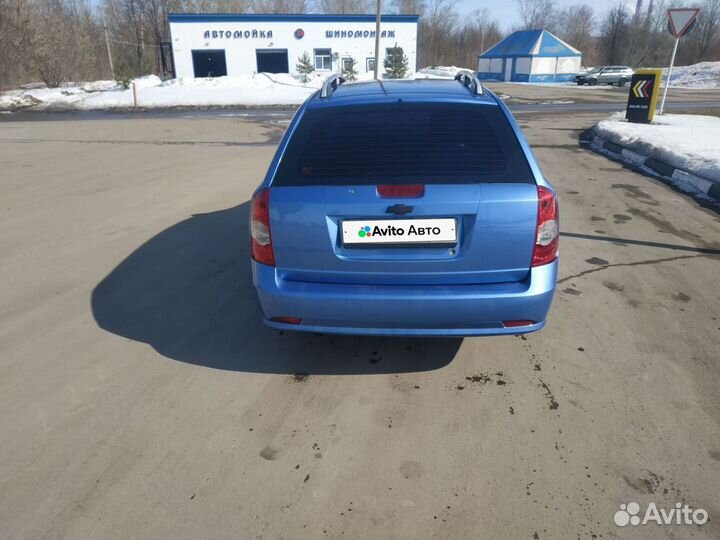 Chevrolet Lacetti 1.6 МТ, 2006, битый, 350 000 км