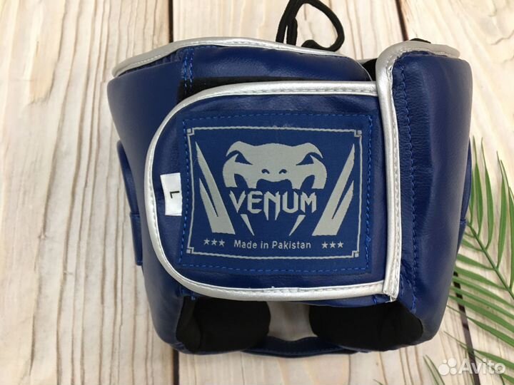 Боксерский шлем Venum