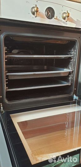 Духовой шкаф Hansa 60 см