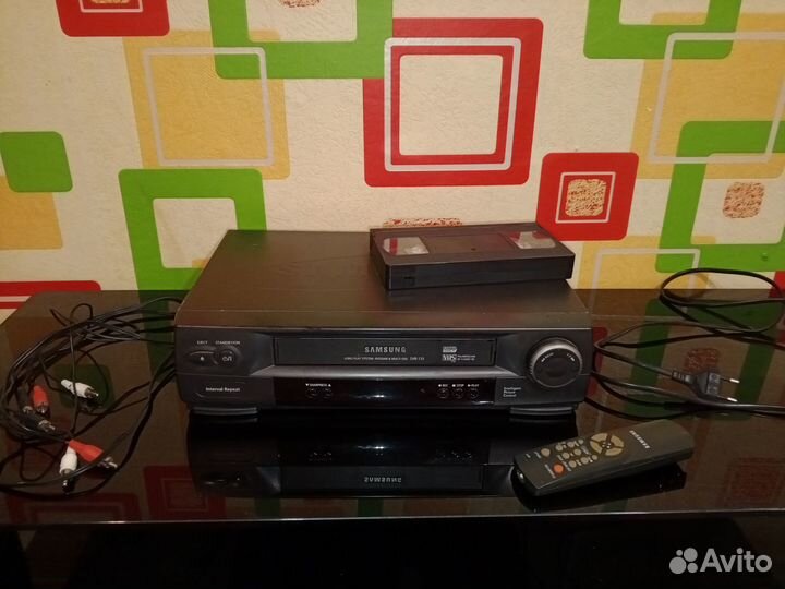 Видеомагнитофон samsung