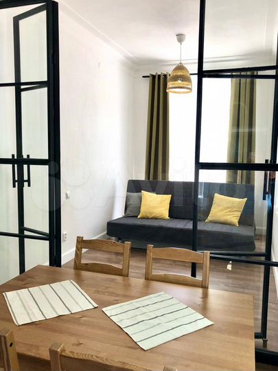 1-к. квартира, 43 м², 1/3 эт.