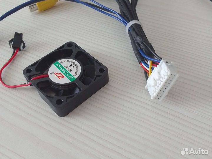 Кабель RCA c вентилятором охлаждения, слотом 4/5G