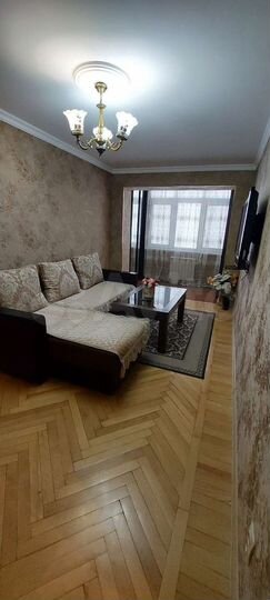 2-к. квартира, 70 м², 7/7 эт.